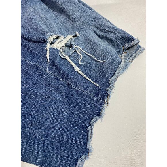 Torrid Bermuda Shorts Women’s Size 22 Plus Medium Wash Stretch Denim Blue Jean - Picture 7 of 7